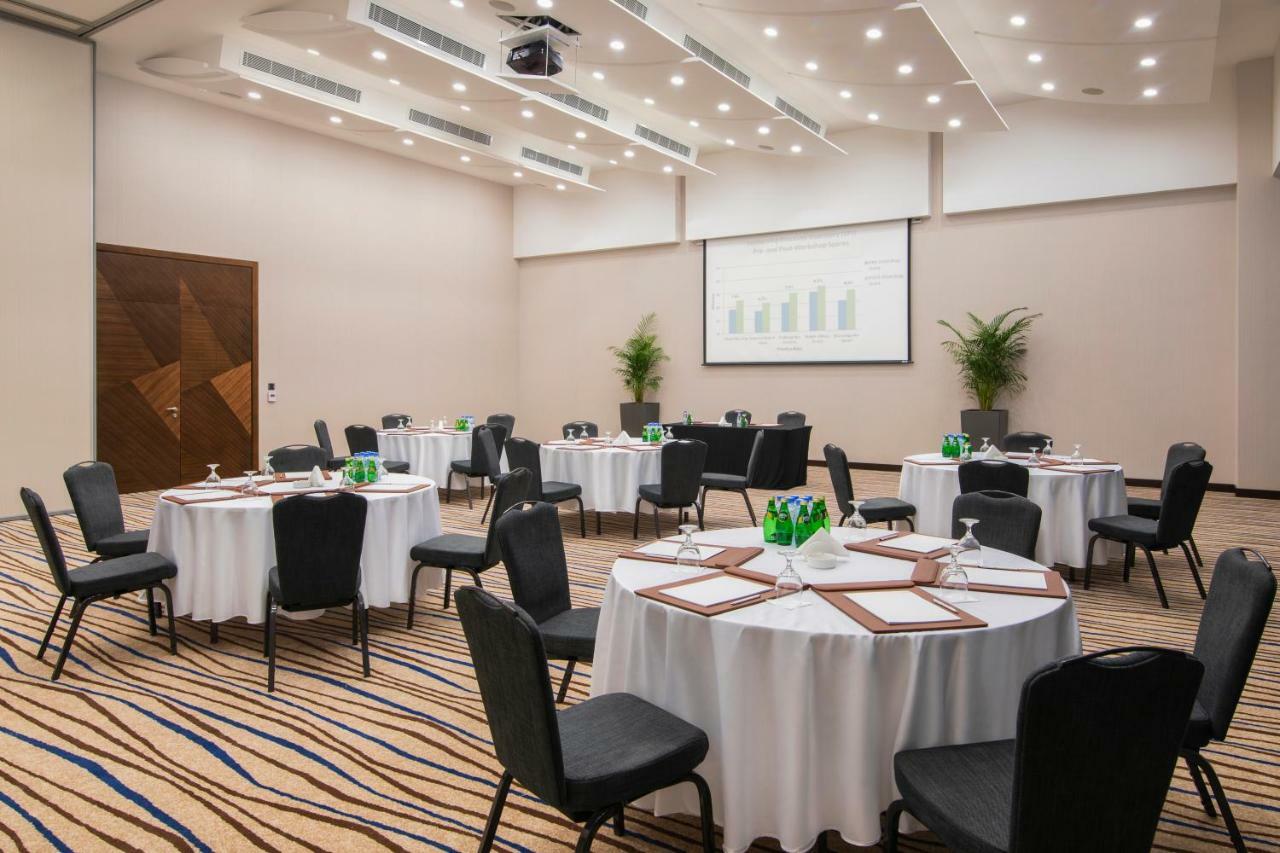 Cristal Amaken Hotel Riyadh Riade Exterior foto